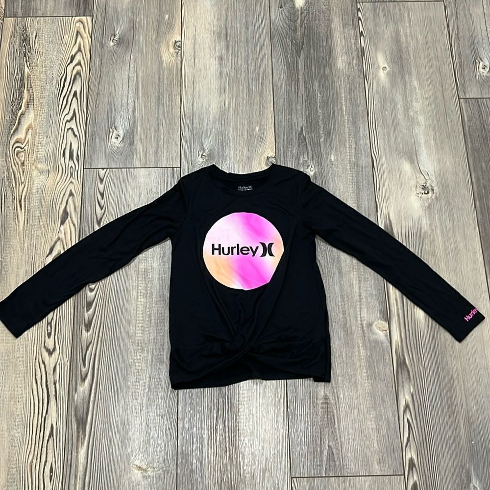 Hurley Long Sleeve Top